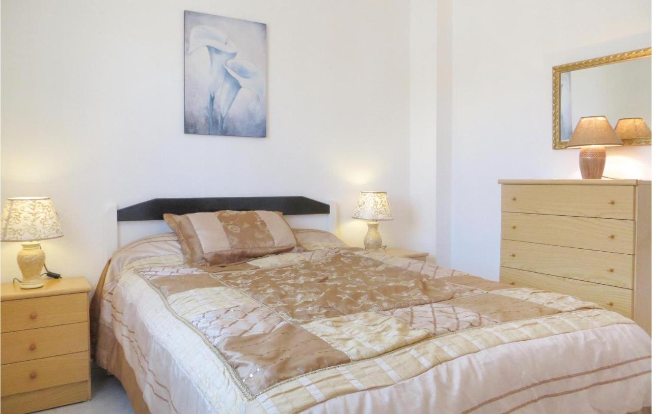 Amazing Apartment In Torrevieja With Kitchen Zewnętrze zdjęcie